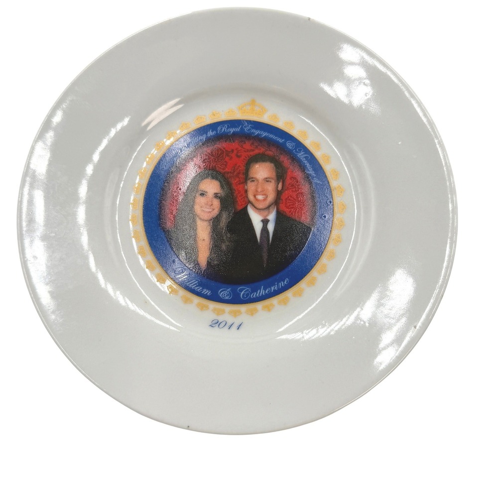 Royal Wedding Commemorative Plate White 2011
